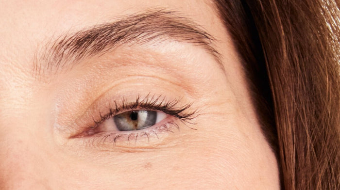 Comment appliquer une crème contour yeux ? - NUXE