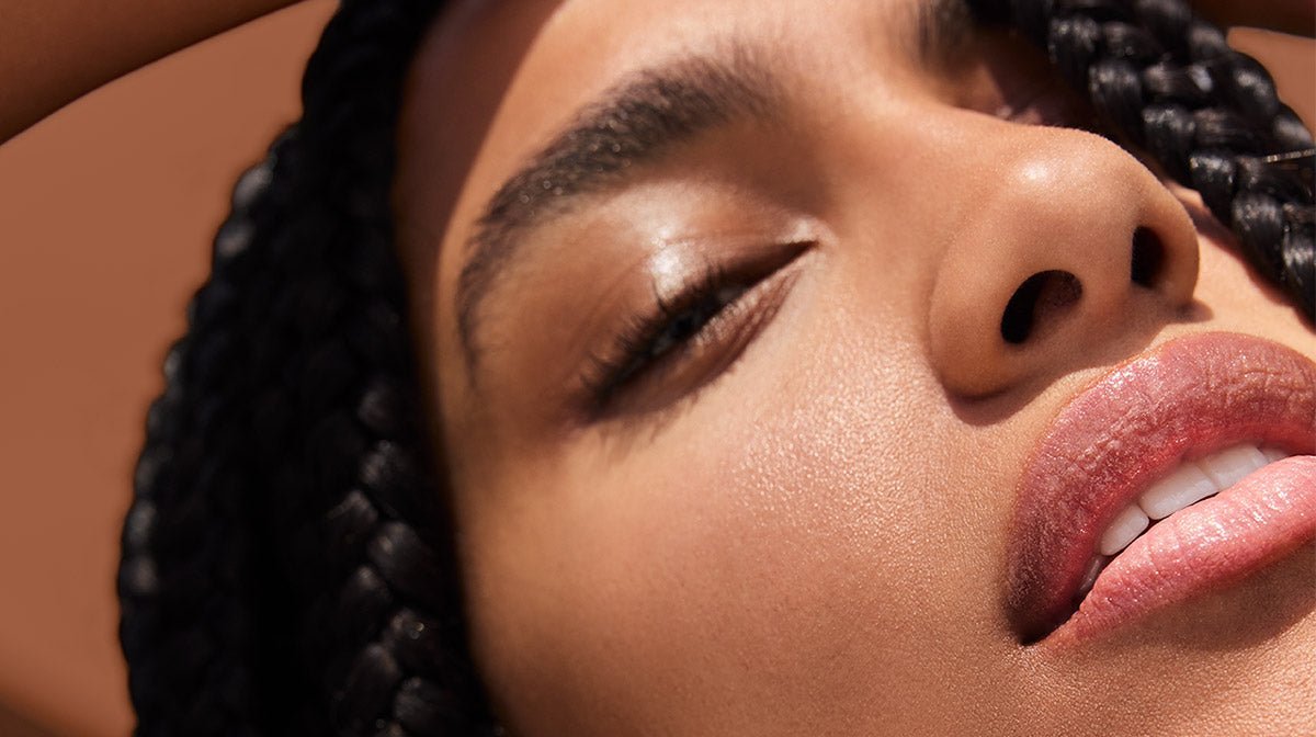 Quelles différences entre une BB Crème et un fond de teint ? - NUXE